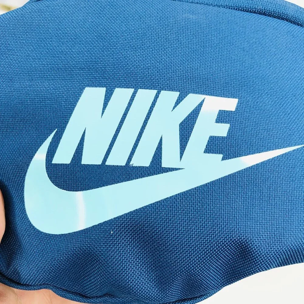 Nike Unisex Heritage Waist Bag Fanny Pack Blue Sport Adjustable Strap Gorpcore - Picture 5 of 9